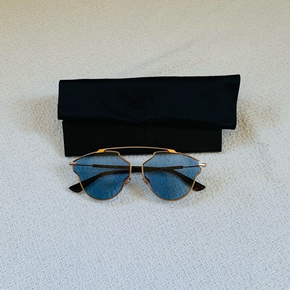 Authentic Dior sunglasses. - Picture 4 of 4